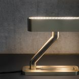COLT - Lampe de table