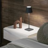 POLDINA - Lampe de table nomade